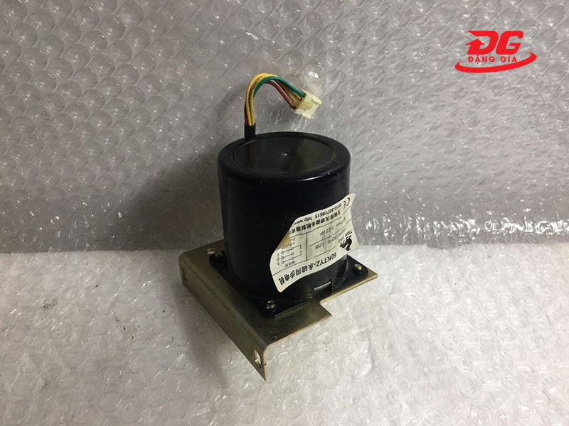 Mua động cơ máy ép nhựa chất lượng tại Đặng Gia