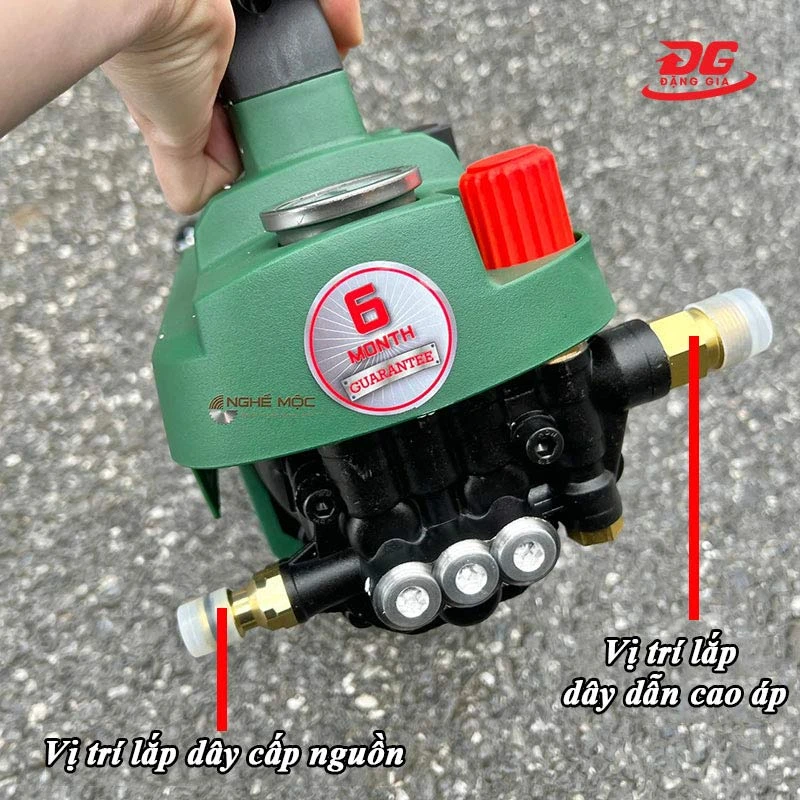 Vị trí lắp dây cấp nước và dây dẫn cao áp