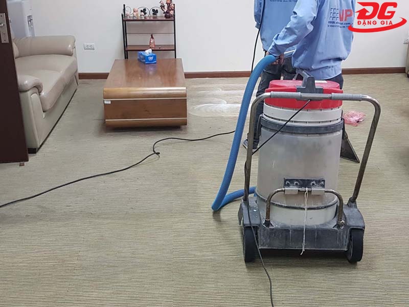 máy giặt thảm văn phòng