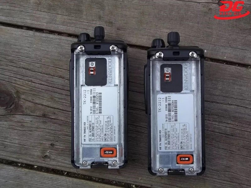 Bộ phận lắp pin máy
