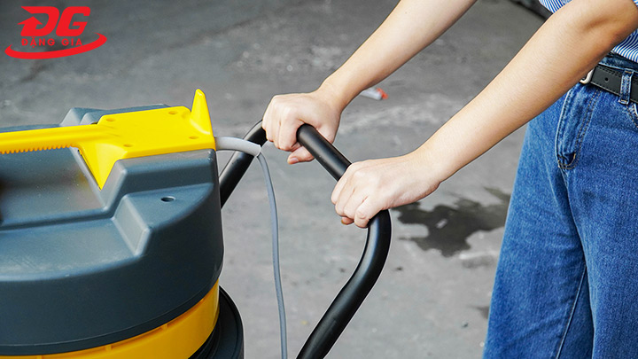 máy hút bụi Kumisai KMS60H HEPA