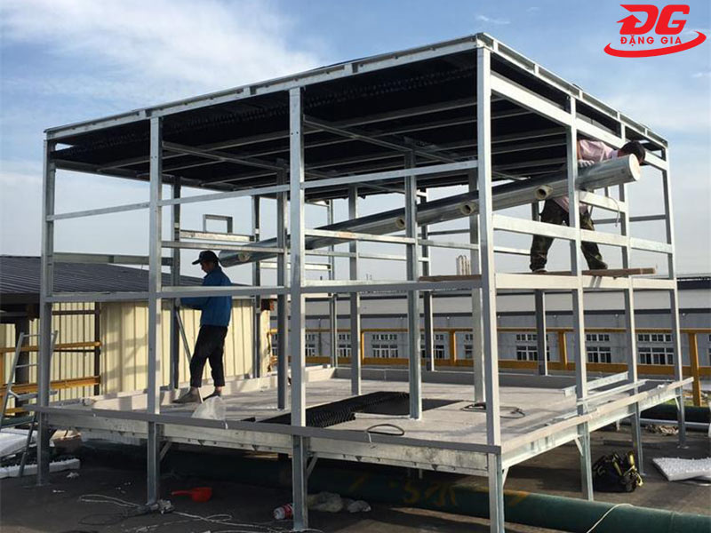 Cấu trúc tháp dạng rời, dễ lắp đặt