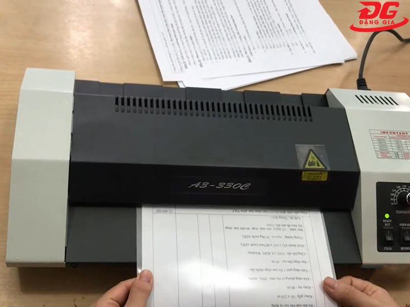 Chiều dài khe ép tới 330mm