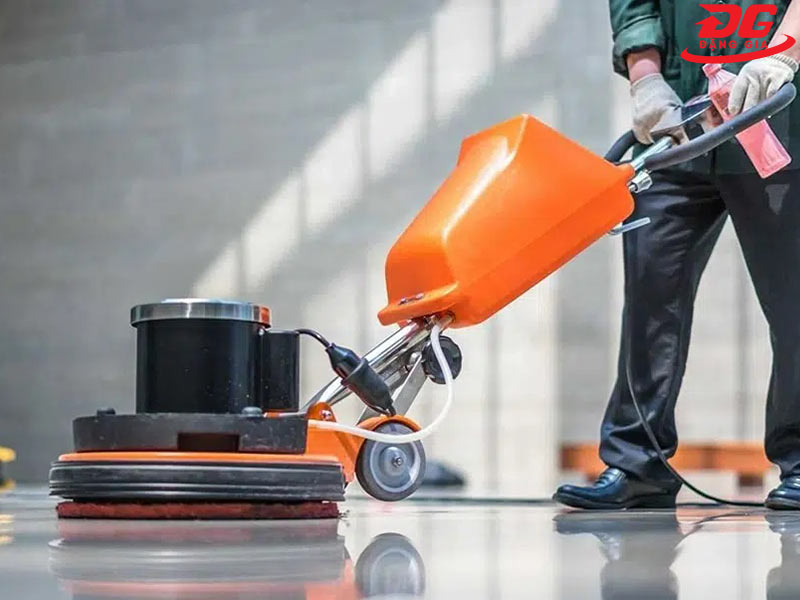 Hướng dẫn chi tiết về cách dùng máy đánh bóng nền nhà