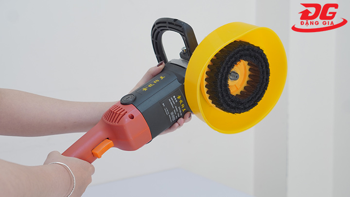 Bàn chải máy chà sàn cầm tay Kumisai KMS 1500