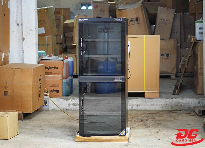Hình ảnh thực tế của tủ hút ẩm Dry-Cabi DHC 400