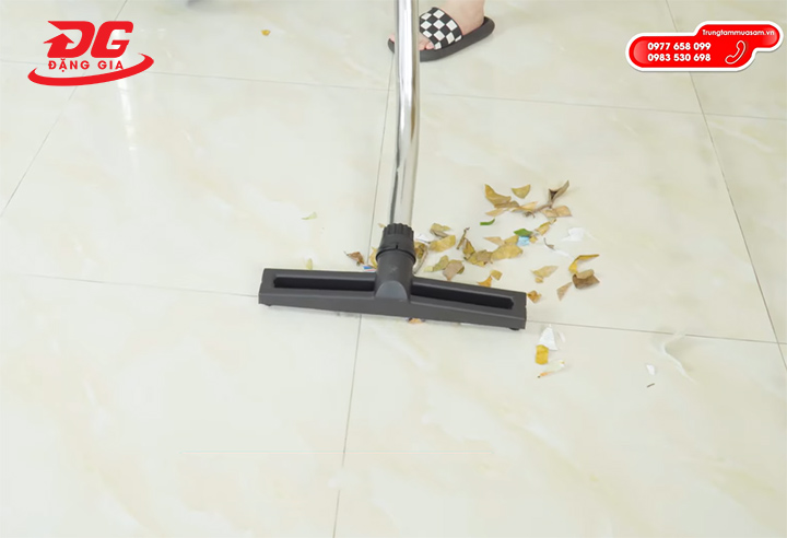 Máy hút bụi công nghiệp 3 pha Kumisai KMS 220