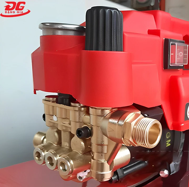 Đầu bơm máy rửa xe Bosch Aquatak 125