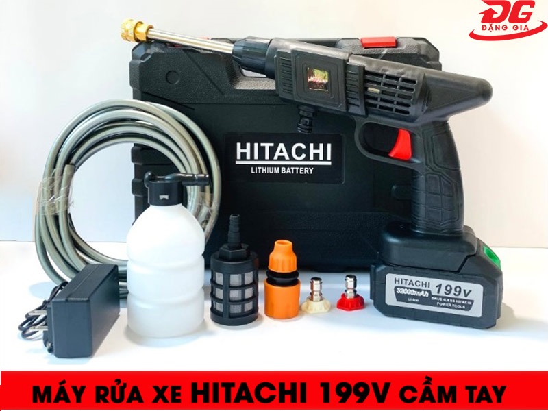 Máy rửa xe dùng pin Hitachi 199V cầm tay có thiết kế nhỏ gọn