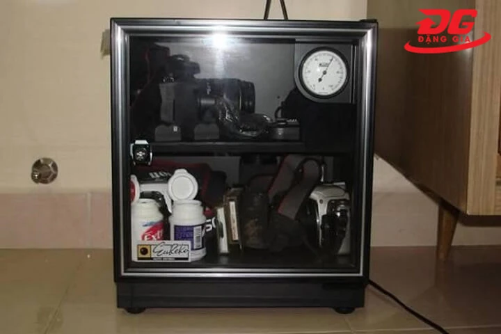 Eureka là dòng tủ hút ẩm sử dụng công nghệ hút ẩm Silicagel