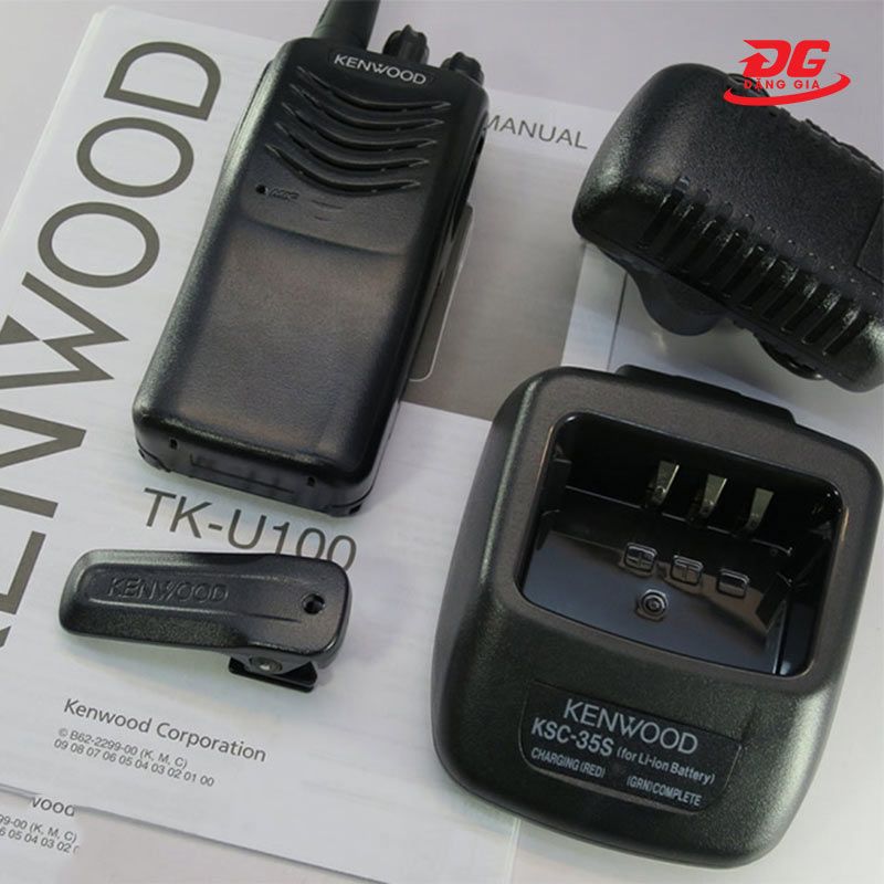 Bộ đàm liên lạc cầm tay Kenwood TK-U100