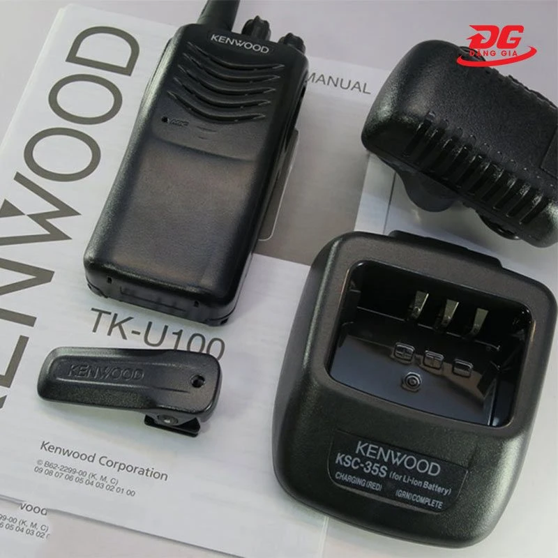 Bộ đàm liên lạc cầm tay Kenwood TK-U100