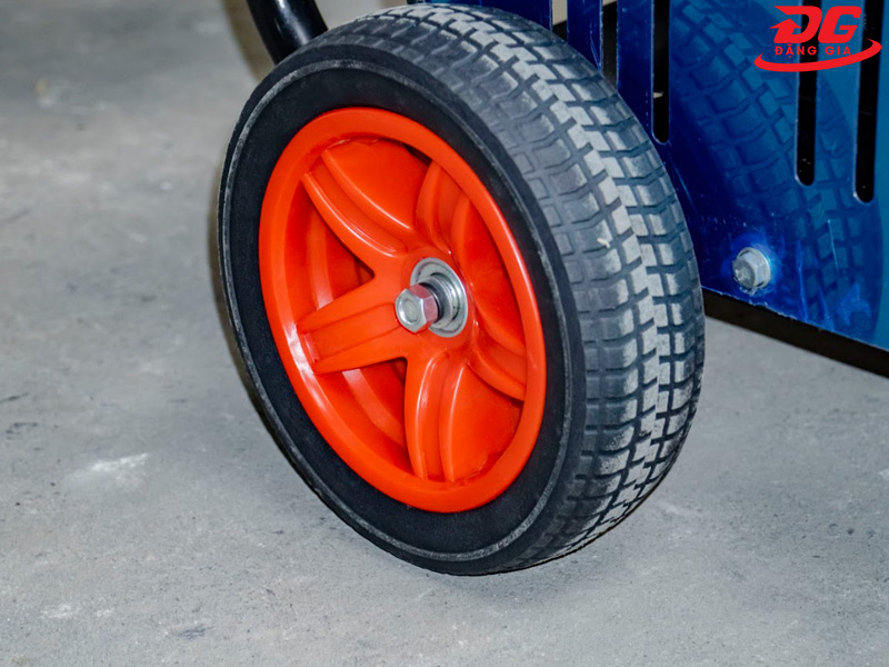 Máy rửa xe cao áp Kumisai KMS-1805E
