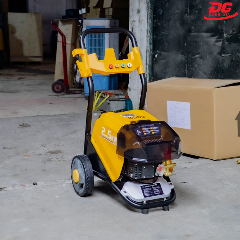 Máy bơm rửa xe Kumisai KMS3300