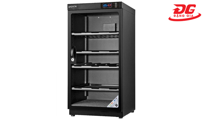 Tủ có kết cấu chắc chắn, phủ sơn tĩnh điện màu đen