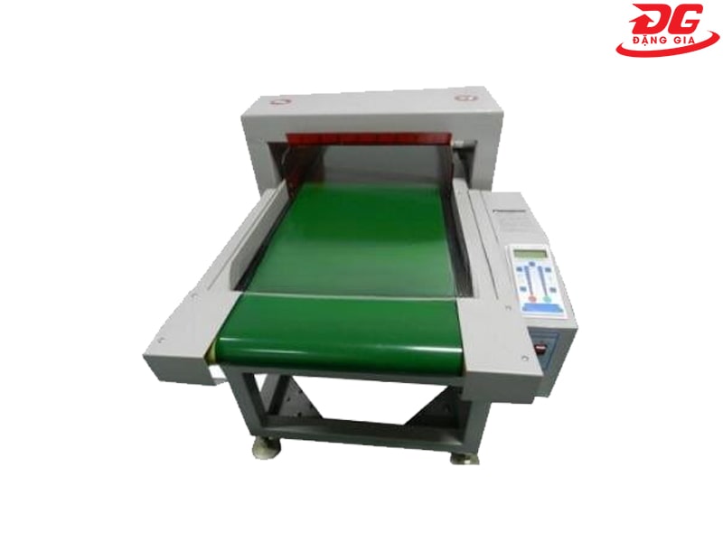 Máy dò kim bị gãy trong may mặc, dệt may VFG-700K