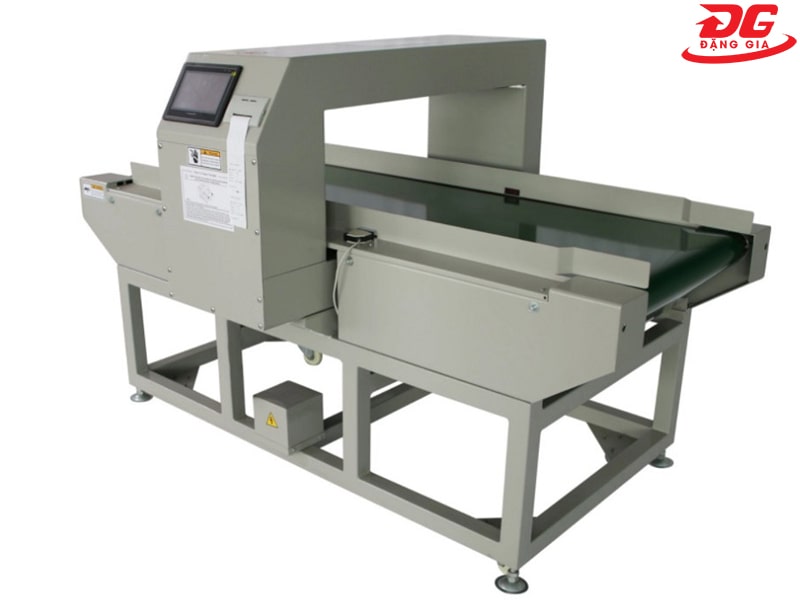 Máy dò kim gãy ngành may mặc có màn hình cảm ứng VFG-800K