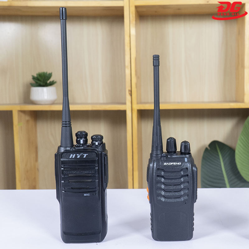 Bộ đàm radio thường dùng sóng UHF, VHF