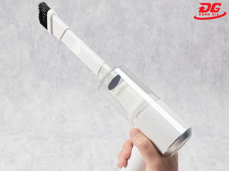 máy hút bụi quần áo để làm sạch rèm cửa