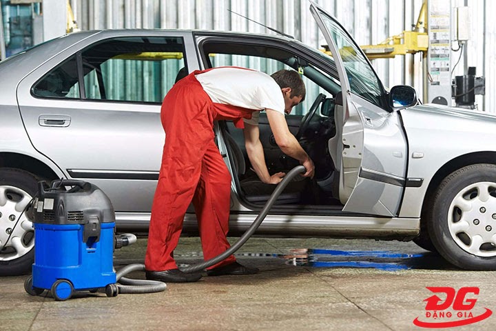 máy hút bụi xe hơi công suất lớn