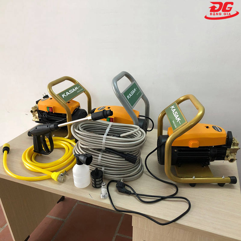 Máy xịt rửa xe Kasaki chất lượng, giá bán phải chăng