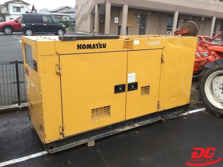 Máy phát điện Komatsu 800kva 