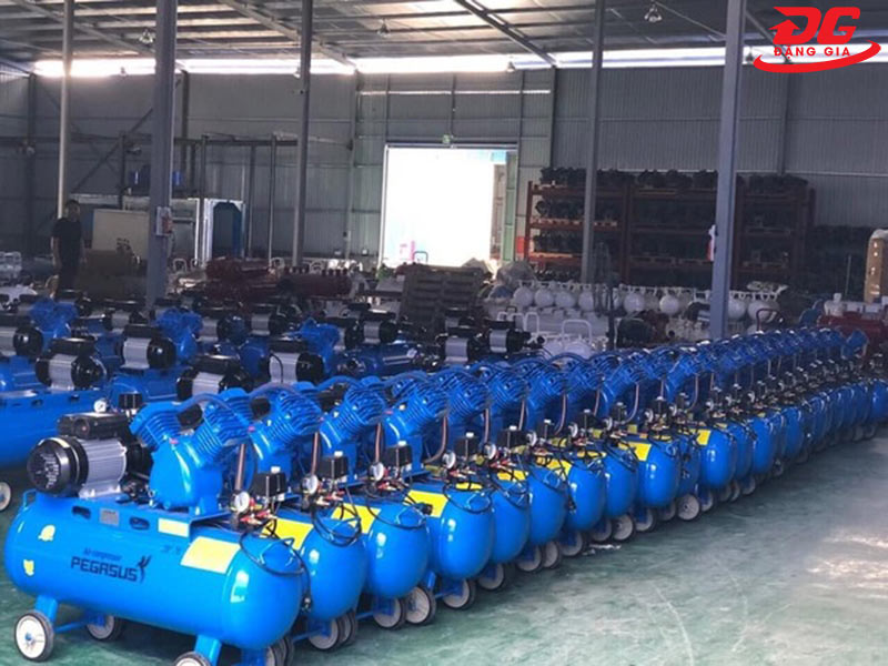 Đặng Gia bán máy bơm khí nén 3HP chính hãng, giá tốt, giao tận nơi