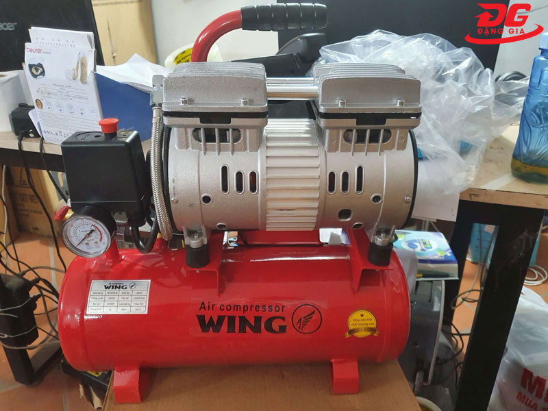 Máy nén khí xách tay không dầu giá rẻ Wing TW-OF550-9L