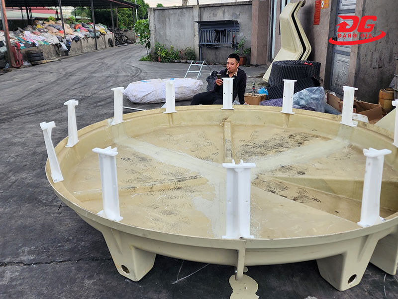 Lắp thanh đỡ khung vỏ