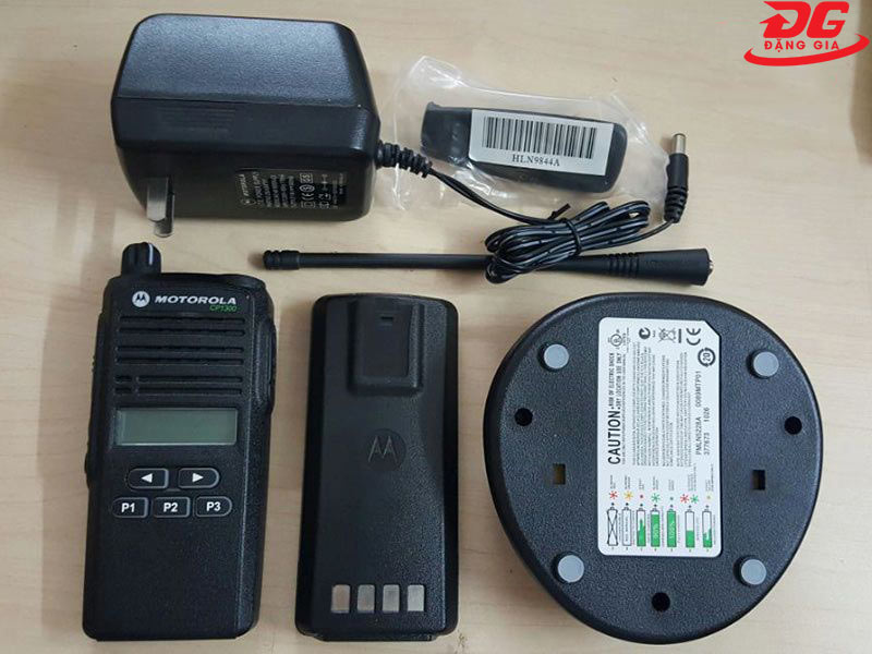 Full phụ kiện bộ đàm Motorola CP1300