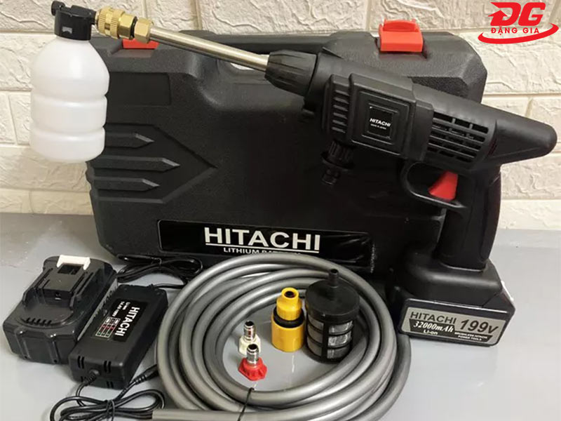 Máy rửa xe pin Nhật bãi Hitachi 199V