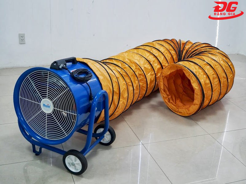 quạt hút bụi nhà xưởng