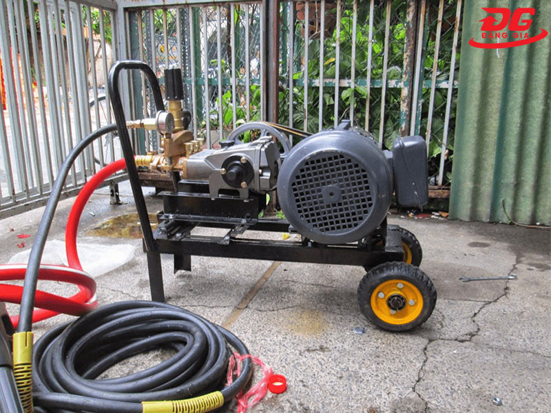 Dây dẫn nước máy xịt rửa xe quá dài