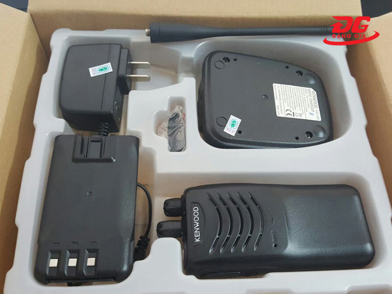 Full hộp phụ kiện máy bộ đàm cầm tay Kenwood TK 3000