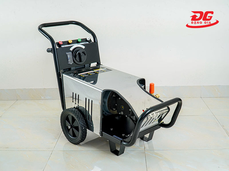 Máy rửa chuồng trại, xe cộ áp lực cao Kumisai 20M32-5.5T4