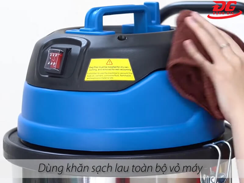 vệ sinh máy hút bụi nhà xưởng