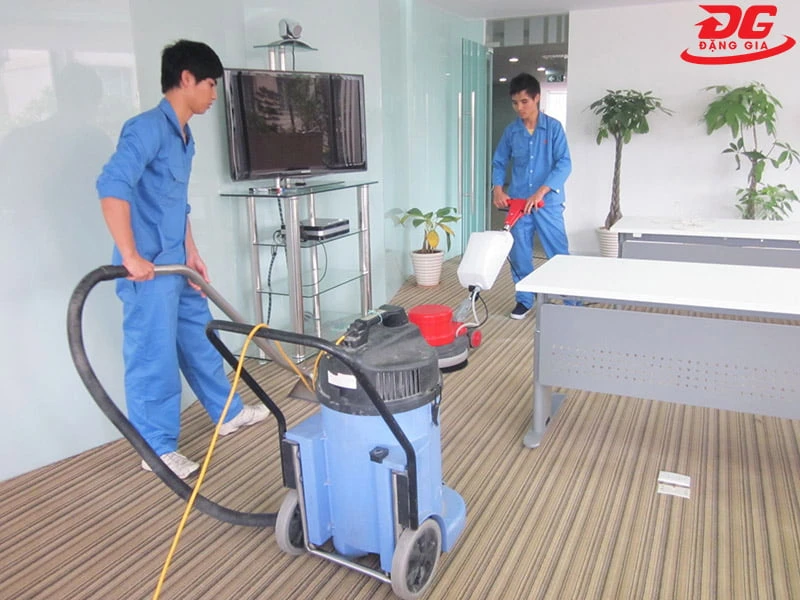 máy giặt thảm cũ