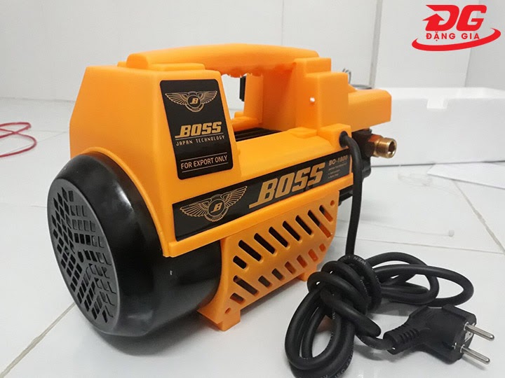 Máy rửa xe Boss Nhật