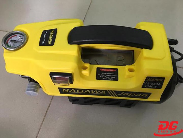 Máy rửa xe mini Nhật Nagawa