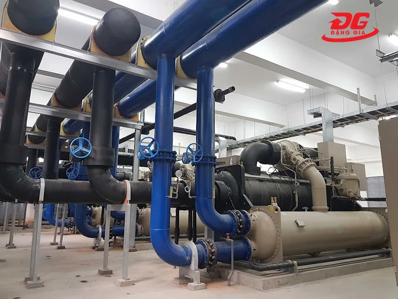 Hệ thống chiller giải nhiệt nước có hiệu suất làm mát lớn