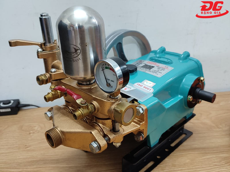 Đầu phun rửa xe 1HP bán tự động