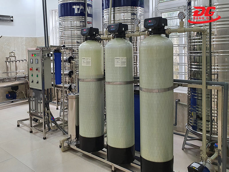 Hệ thống lọc RO giúp xử lý nguồn nước trước khi đưa vào chiller