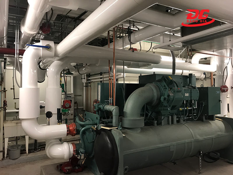Xử lý cáu cặn chiller, tháp giải nhiệt giúp hệ thống làm mát ổn định, hiệu quả