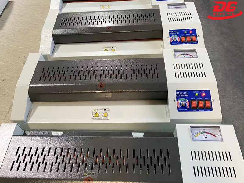 Mua máy ép plastic cũ thanh lý từ những nơi uy tín