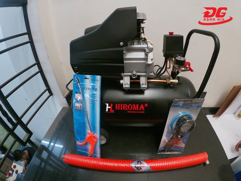 Hình ảnh model Hiroma DHL – 0550 và các phụ kiện đi kèm với máy