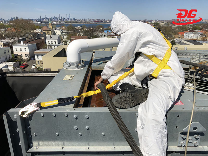 Chuẩn bị trước khi vệ sinh tháp giải nhiệt