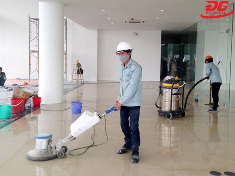 Công ty vệ sinh nhà xưởng chuyên nghiệp Greentech