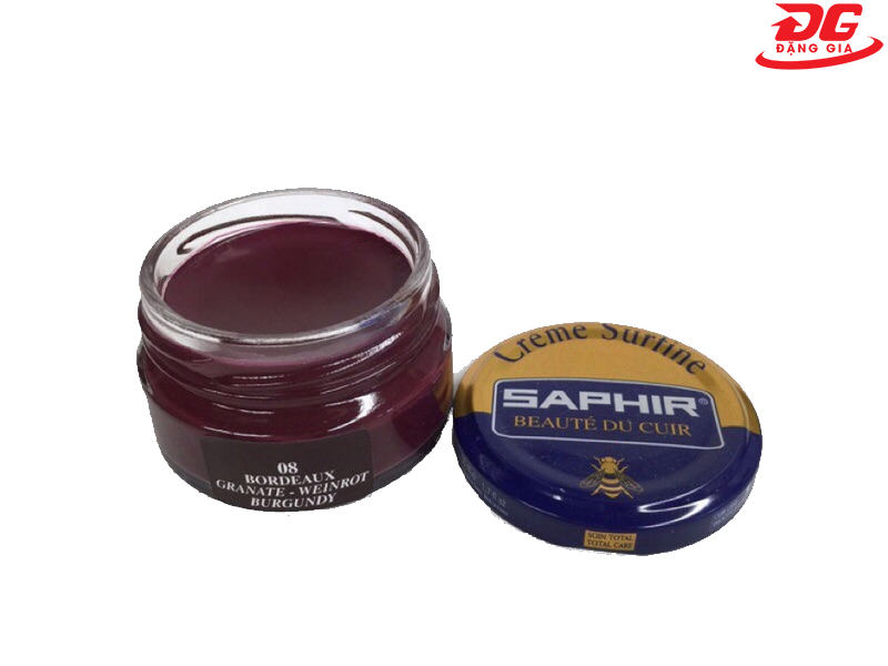 Cách mở hộp đựng xi đánh giày nắp vặn vô cùng đơn giản