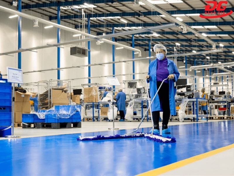 Quy trình vệ sinh trong nhà xưởng bao gồm rất nhiều công việc khác nhau