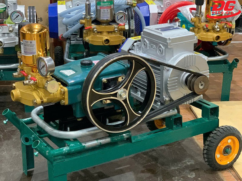 Máy bơm rửa xe motor rời Nakawa